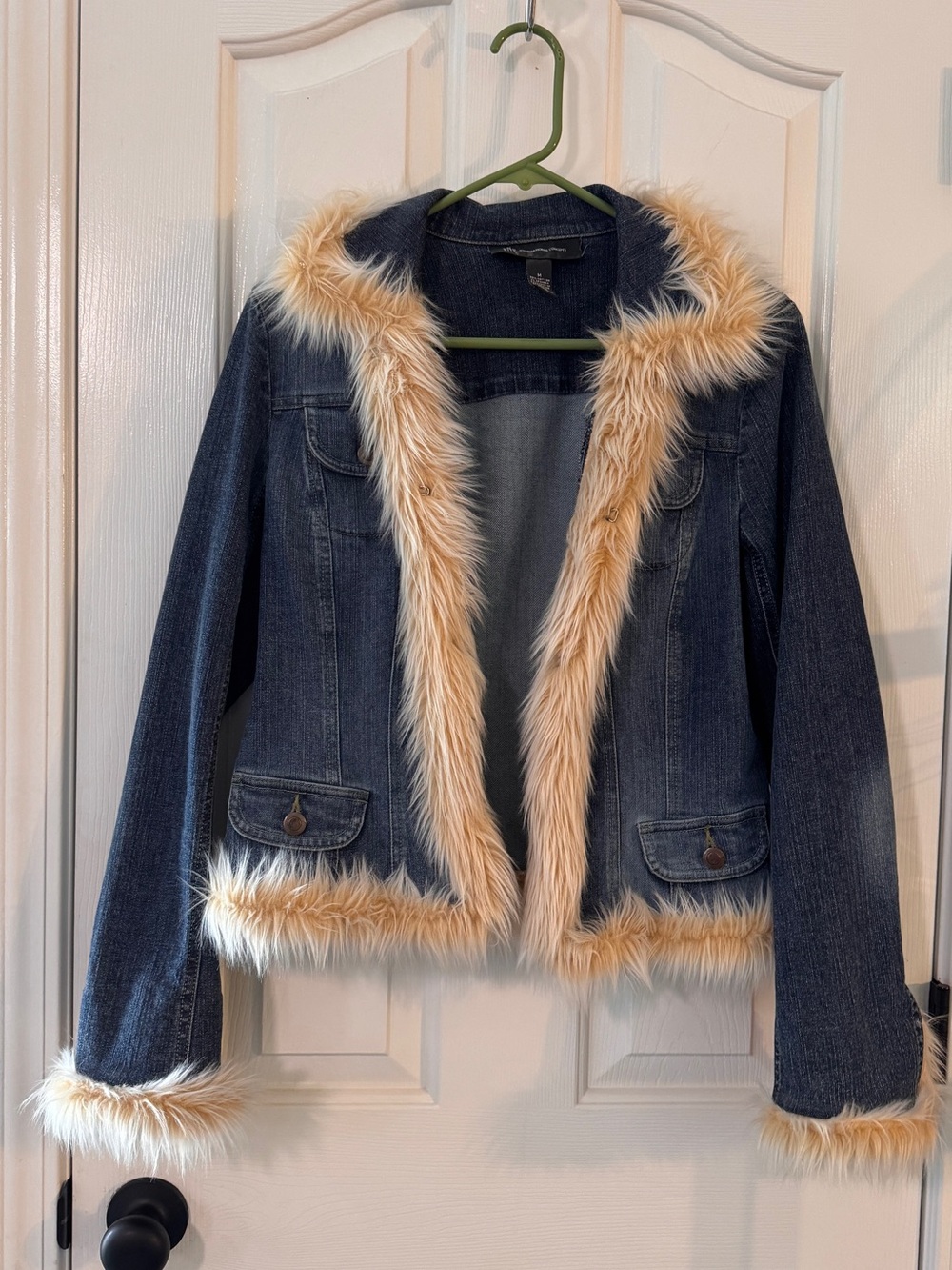 Vintage INC International Concepts Dark Blue Denim Jacket Cream Faux Fur Trim